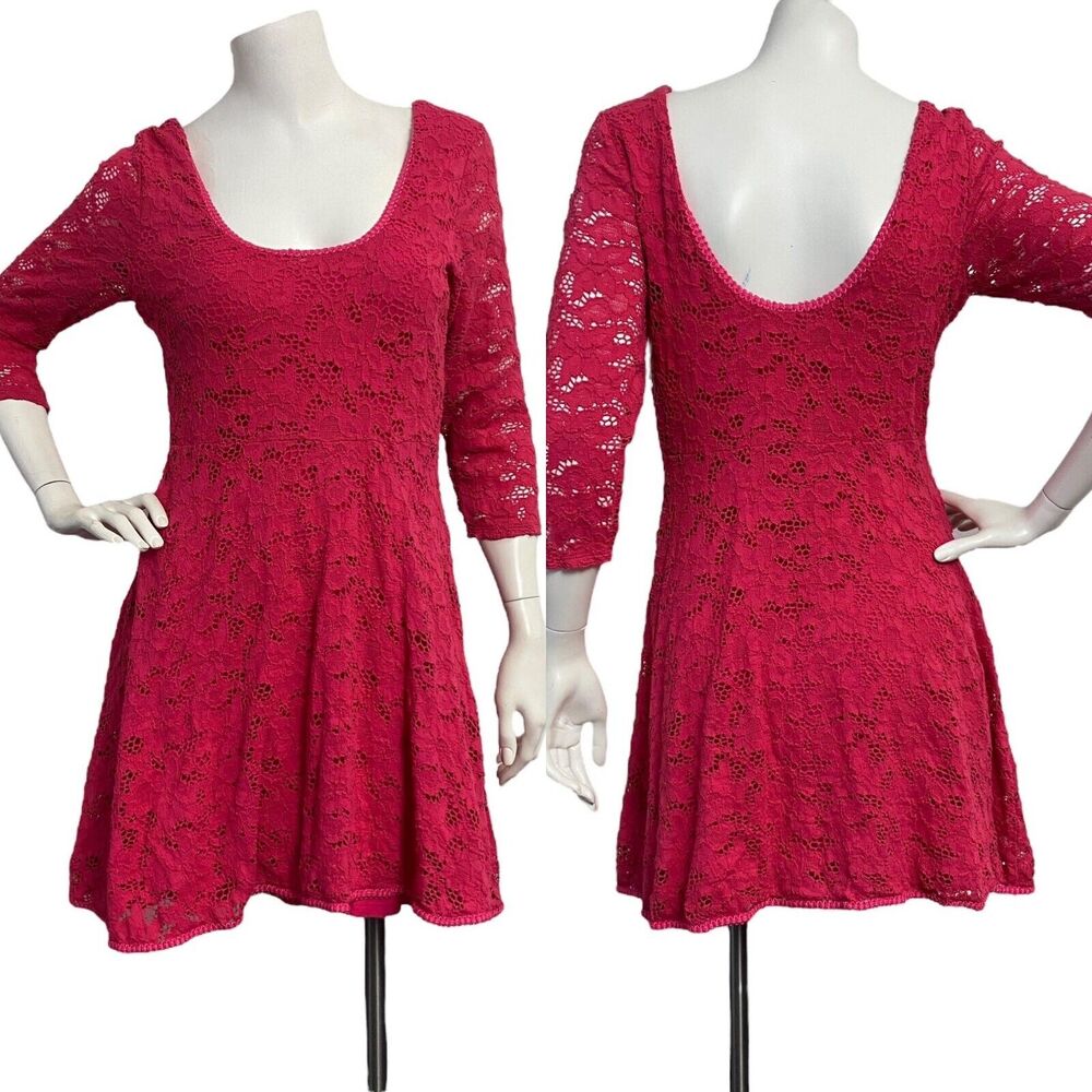 Free People Women's Medium Pink Lace Mini Dress ¾ Sleeves Low Neckline Fit Flare